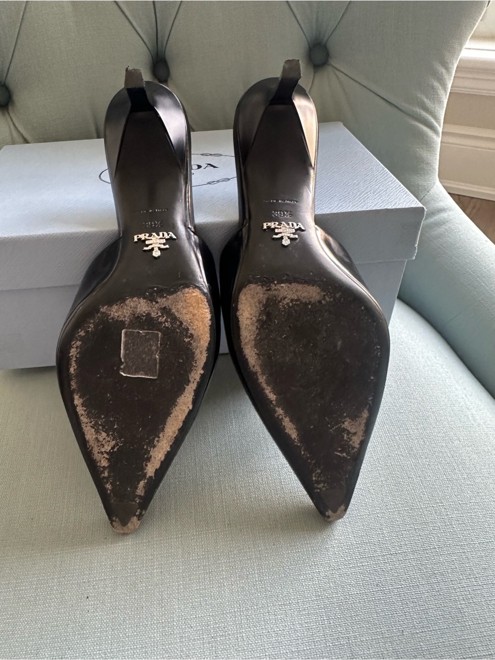 Authentic Prada Black Patent Leather Pointed Mules with original box - Picture 4 of 5